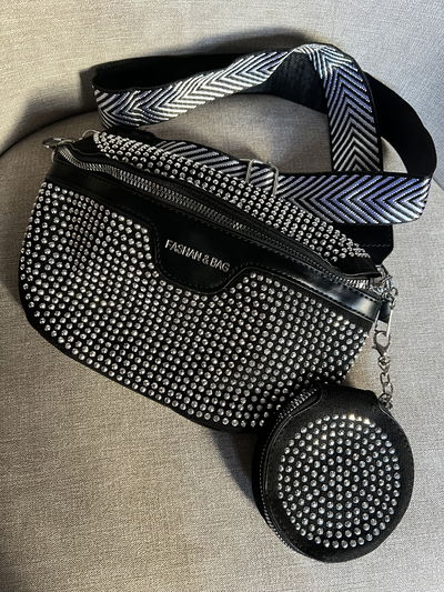 Cartera Aine 