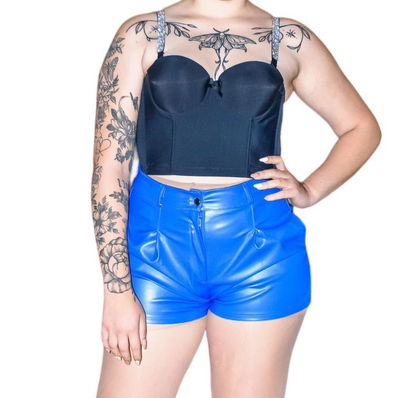Short engomado
