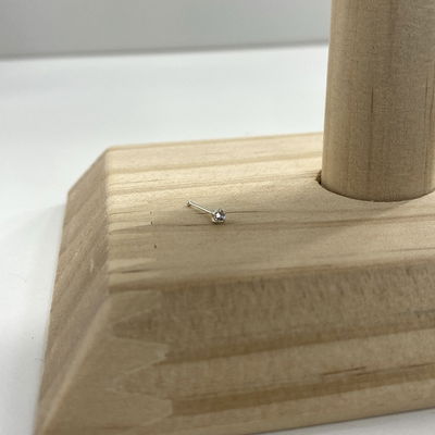 piercing recto nariz