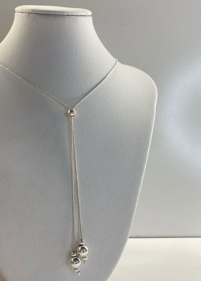 collar corbatero regulable
