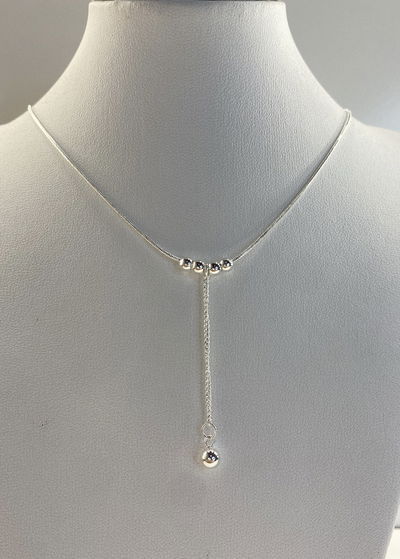 collar corbatero balls 