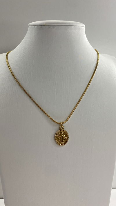 collar medalla cruz