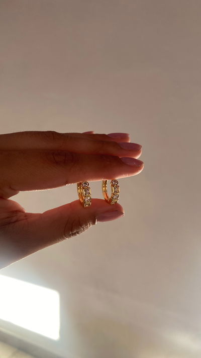 argollitas cuadraditos zircon
