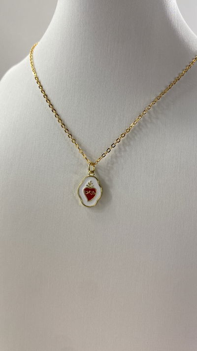 collar sagrado corazon