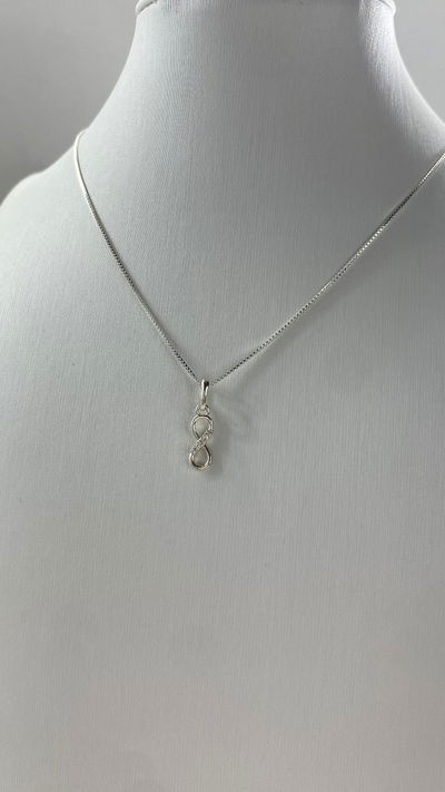 collar infinito