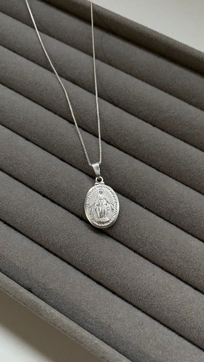 collar medalla milagrosa