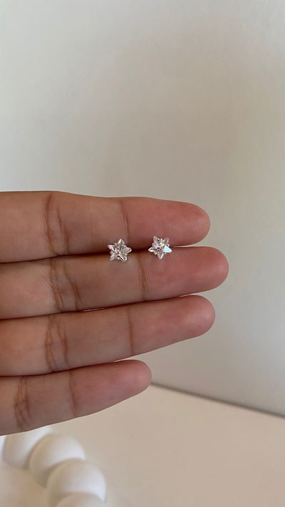 aros estrellitas medianas
