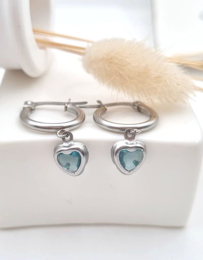 Argollas corazon celeste.