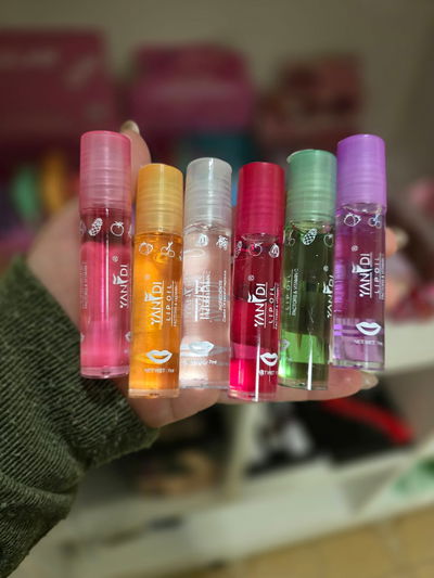 Gloss roll on frutales
