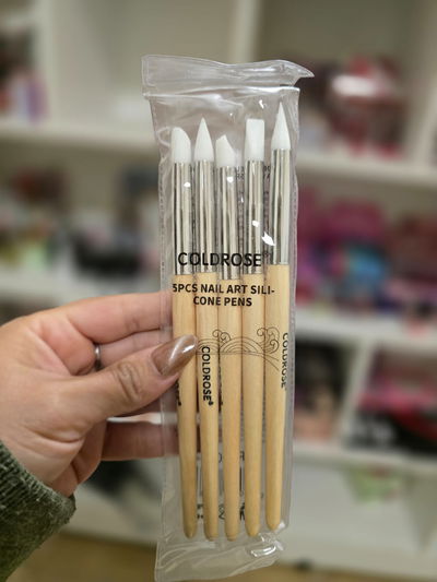 Set de pinceles con punta de acrílico. 