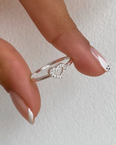Anillo corazon calado con strass