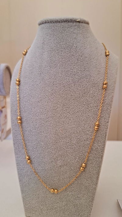 Cadena con bolitas