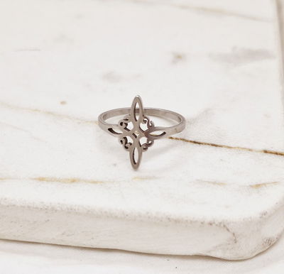 Anillo nudo de bruja