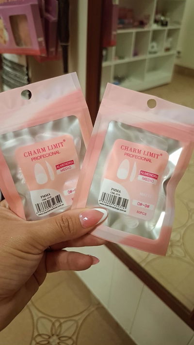 Uñas Postizas Almendra