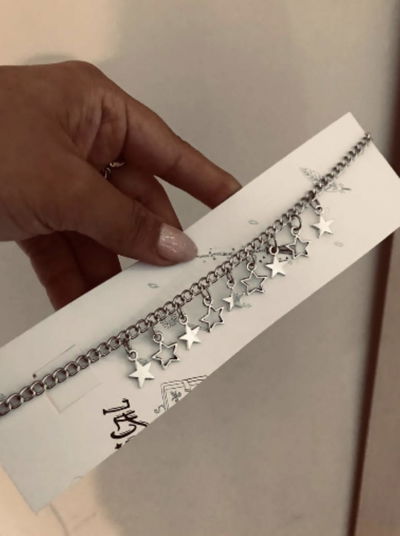 Choker con dijes