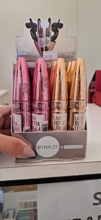 Mascara de pestañas Extra Volumen.