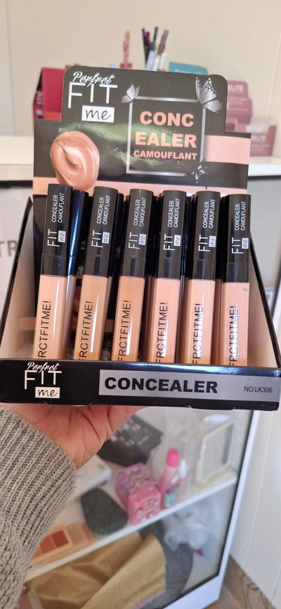 Corrector FIT ME.