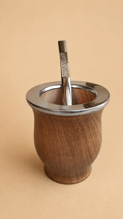 Mate camionero de algarrobo
