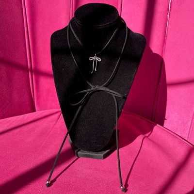 Collar Moñito