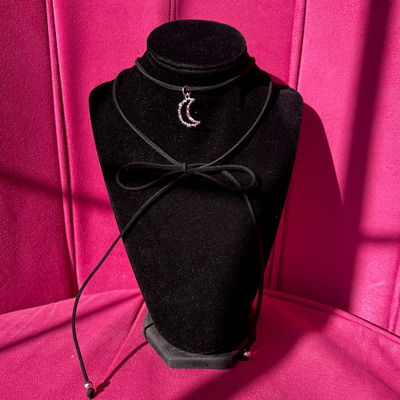 Collar Media Luna