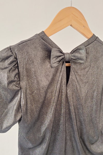 Remera Mura *Gris brilloso*