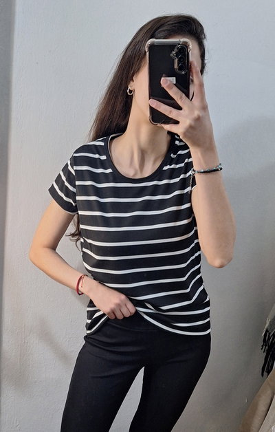Remera Mari *Negro*