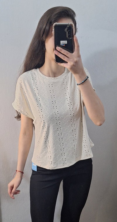 Remera Ago *Beige claro*