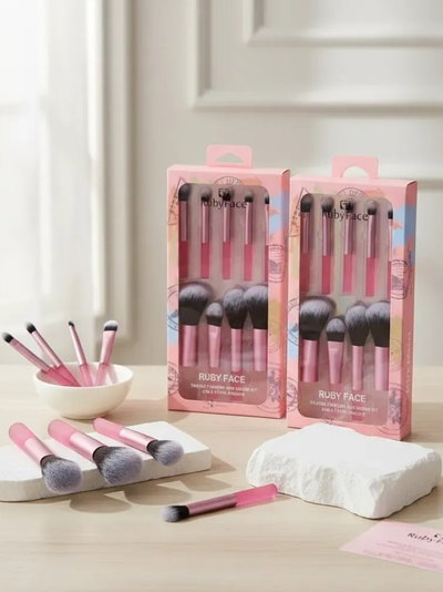 Set de 9 Mini Brochas de Maquillaje Travel Ruby Face