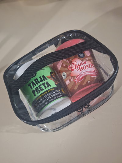 KIT Lola Cosmetics + Neceser