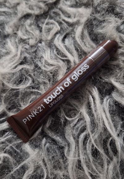 Lip Gloss Con Color Labial Hidratante Touch Of Gloss by Pink 21 Tono 8