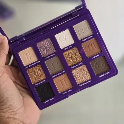 Paleta de Sombras Astral by Ruby Rose 