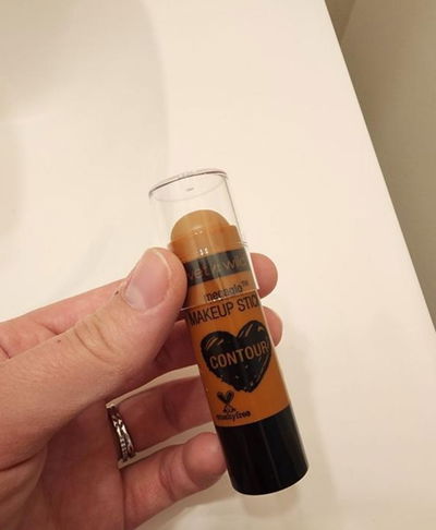 Stick Contour MegaGlo by Wet n Wild Where is walnut?