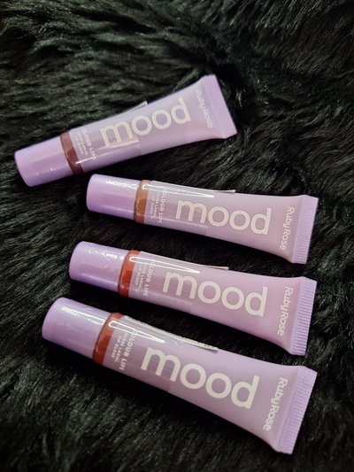 Gloss Labial Colour Lips Mood Ruby Rose 