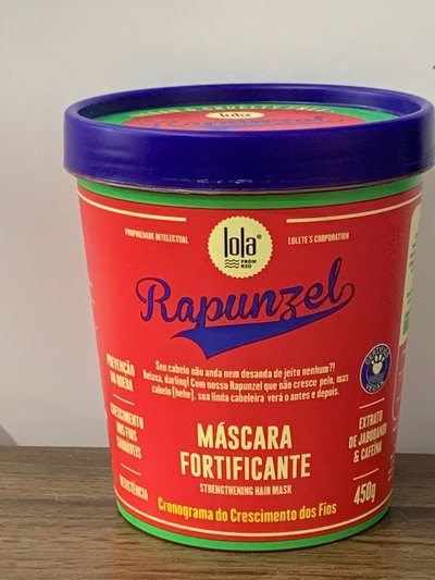 Rapunzel Máscara Fortificante Lola Cosmetics 