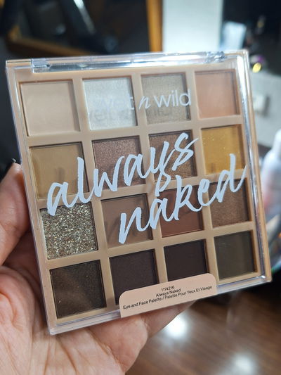 Paleta Naked by Wet n Wild 