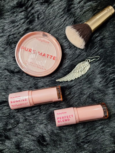 Kit Rostro Base + Contorno + Polvo Traslucido Ruby Rose 