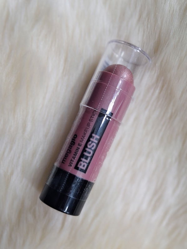 Rubor Blush Megaglo by Wet n Wild 