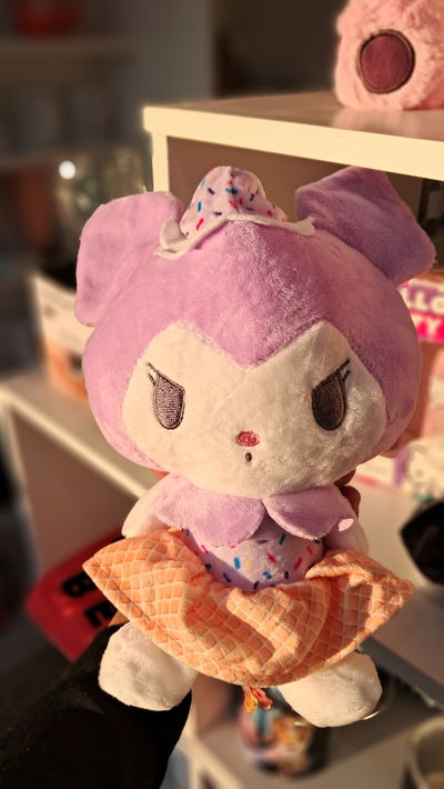 Peluche kuromi 