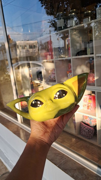 Taza Baby Yoda