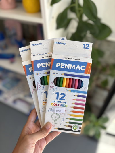 12 lápices de colores