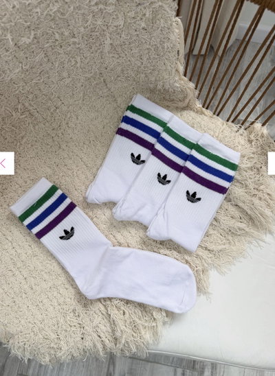 3/4 Adidas rayas colores 