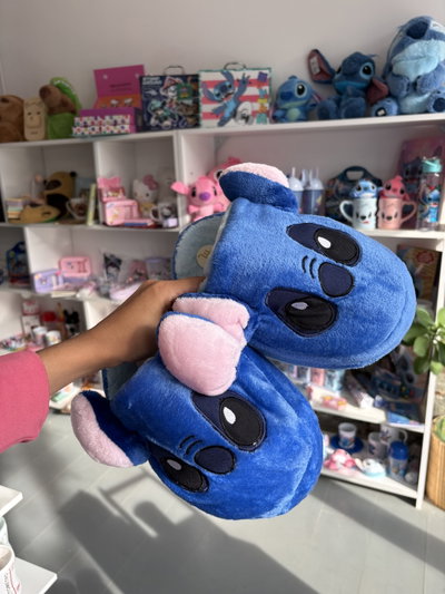 Pantuflas Stitch