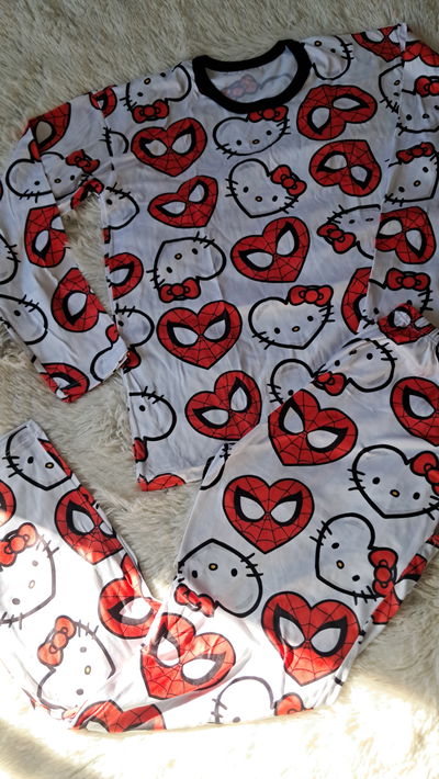 Pijama spiderman/kitty