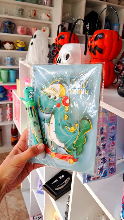 Cuaderno dino