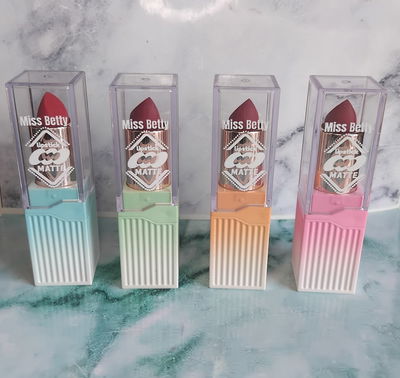 Labial en Barra Miss Bety