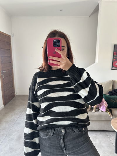 SWEATER MAGIC