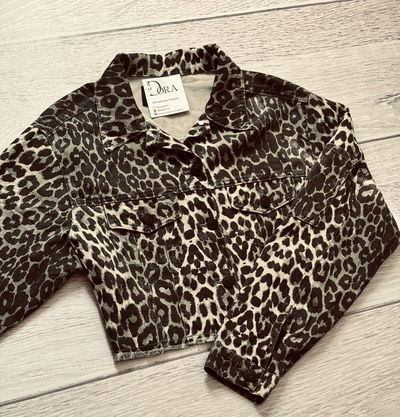 Campera crop denim print
