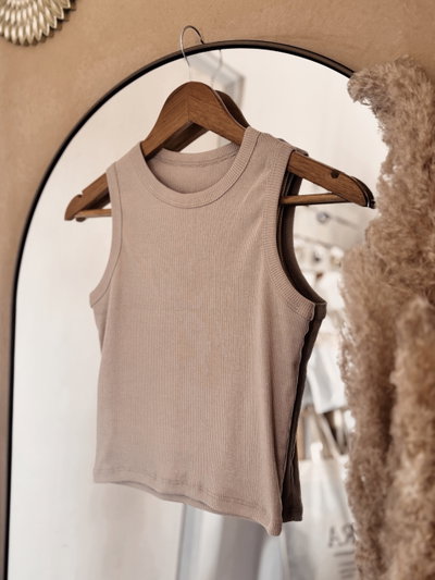 Musculosa básica cuello redondo 