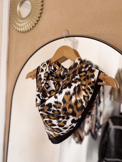 Pañuelo de seda 90x90