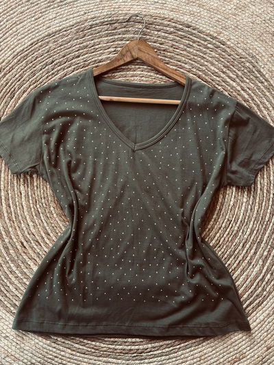 Remera de algodón con lluvia de strass